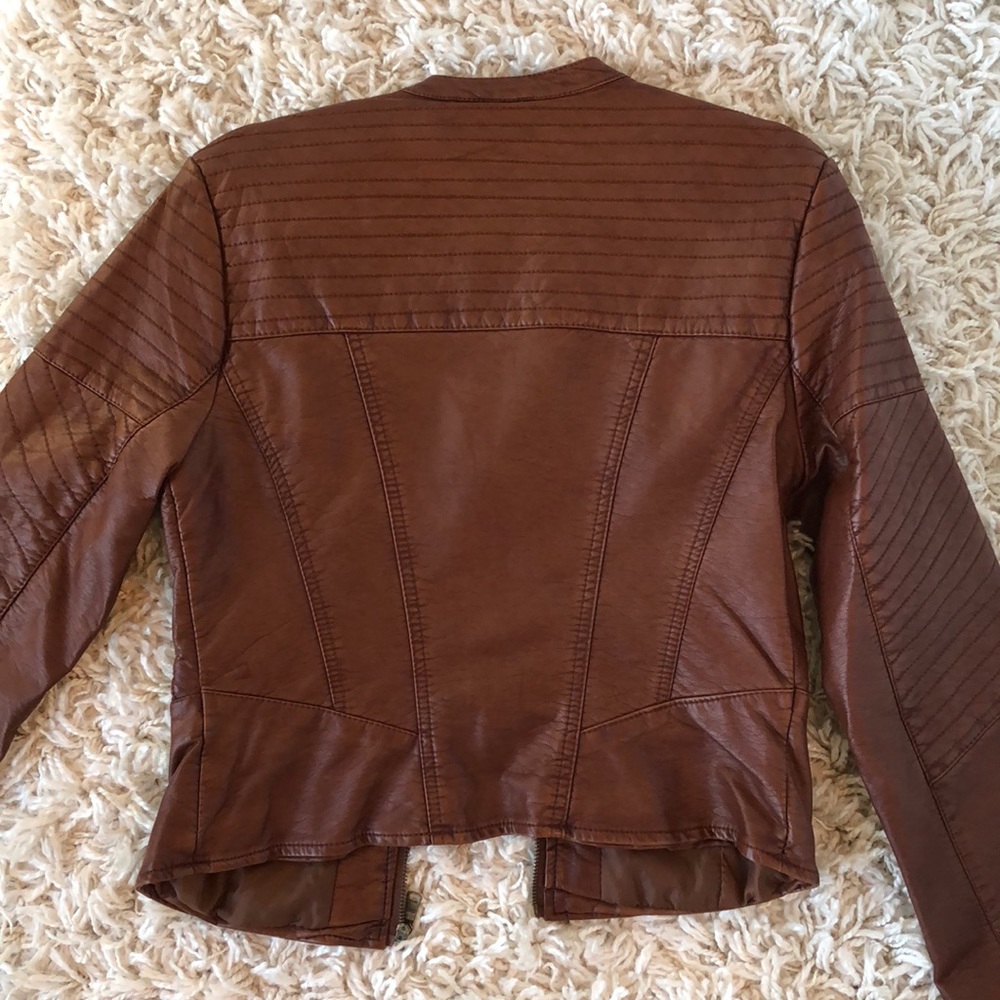 Jacket - Picture 4 of 4